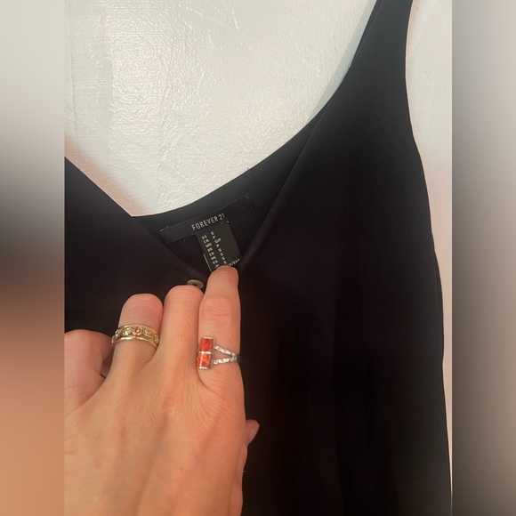 Blousy Tank - Picture 6 of 8